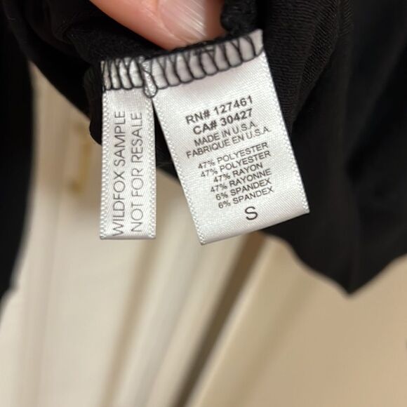 WILDFOX FULL STOMACH PULLOVER - Picture 9 of 9